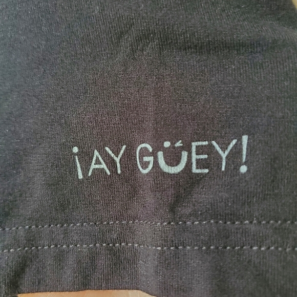 ¡AY GUEY! Unique Mens Warrior T-Shirt. Size M - Picture 4 of 5